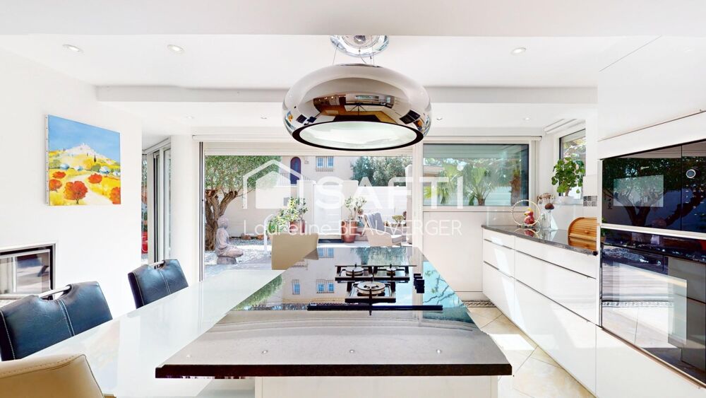 � vendre  Maison Hy�res (83400)