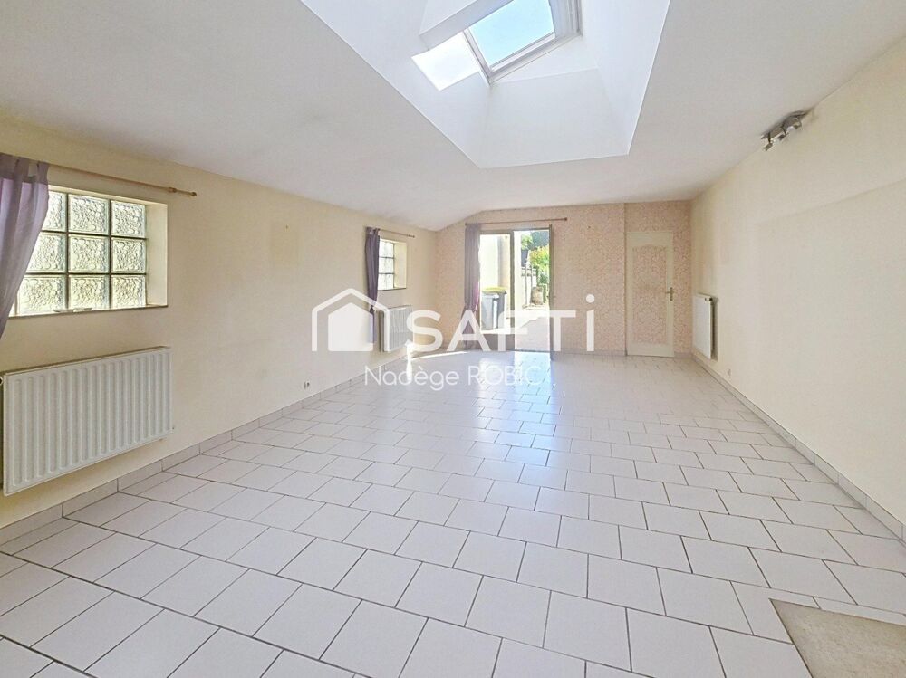 Maison, 111 m², Seiches sur Le Loir