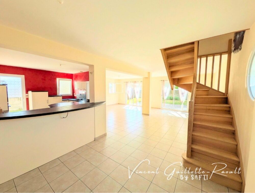 Vente Maison Maison Familiale 131m²-5Pièces-Garage-Terrain519m² Port-saint-pere