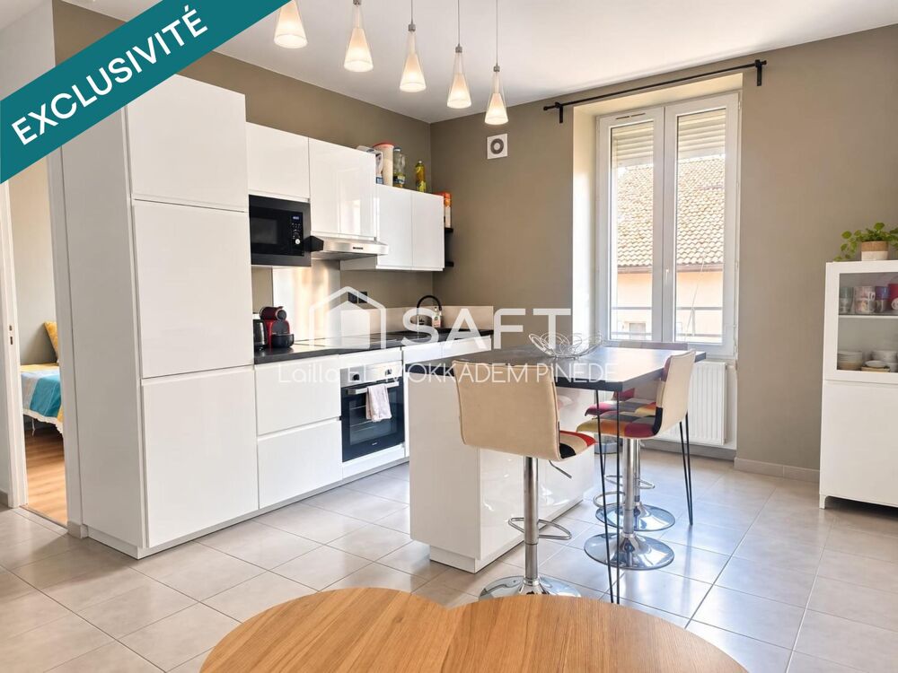 Vente Appartement Charmant appartement rénové avec garage au centre-ville d'Oyonnax Oyonnax