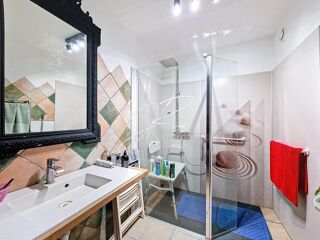  Maison  vendre 8 pices 238 m