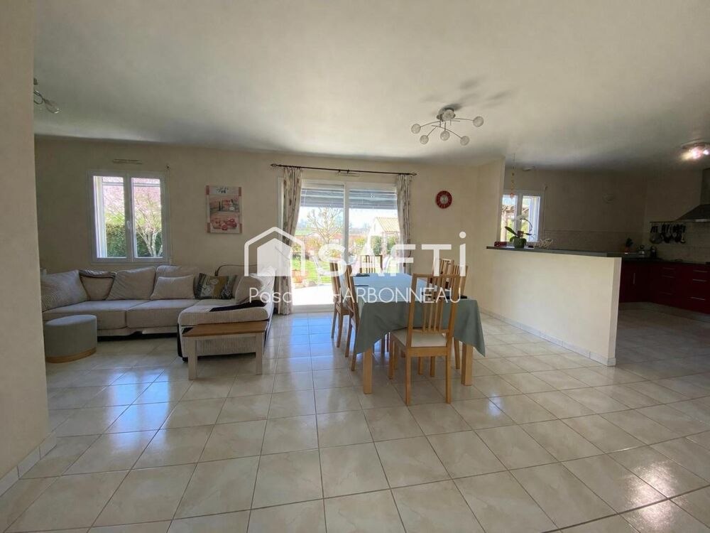 Maison moderne 4 chambres  Vie de plain-pied  Environnement calme