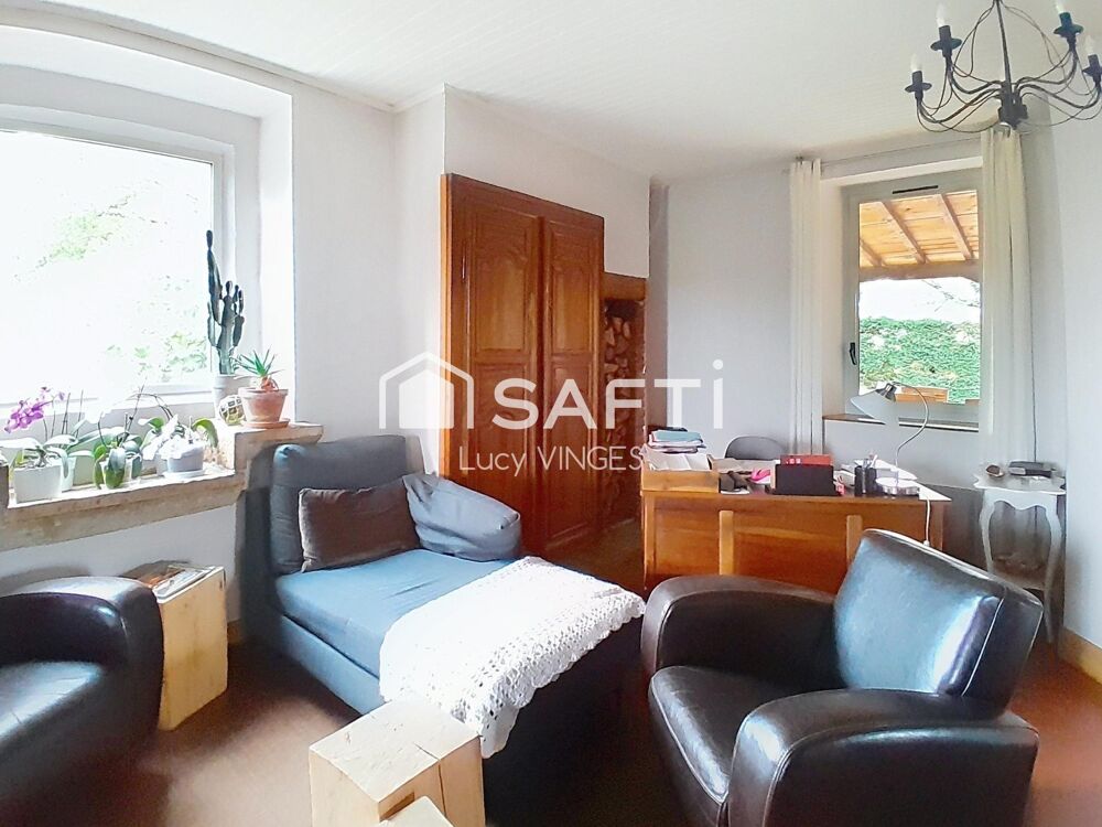Vente Maison Jolie maison avec beaucoup de charme, grande piscine et parc ombragé. Caillac