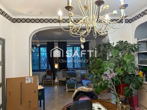   Maison familiale atypique Maison - 6 pi�ce(s) - 165 m�