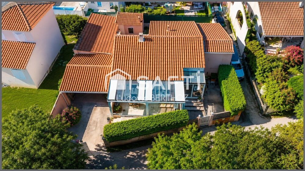 Villa plein pied avec dépendance