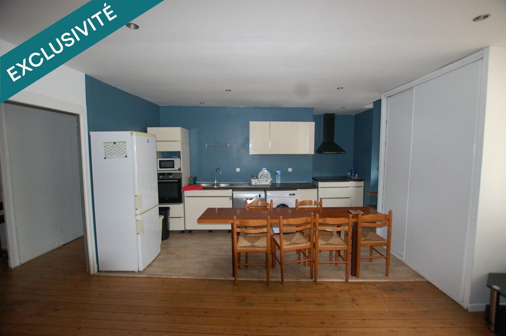 Vente Immeuble Immeuble rénové avec local commercial et appartements Etauliers