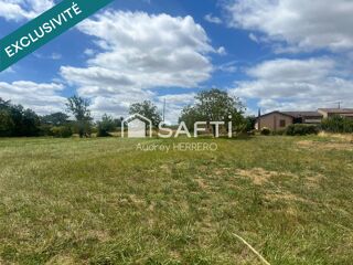  Terrain à vendre 893 m²
