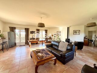  Maison  vendre 15 + pices 400 m