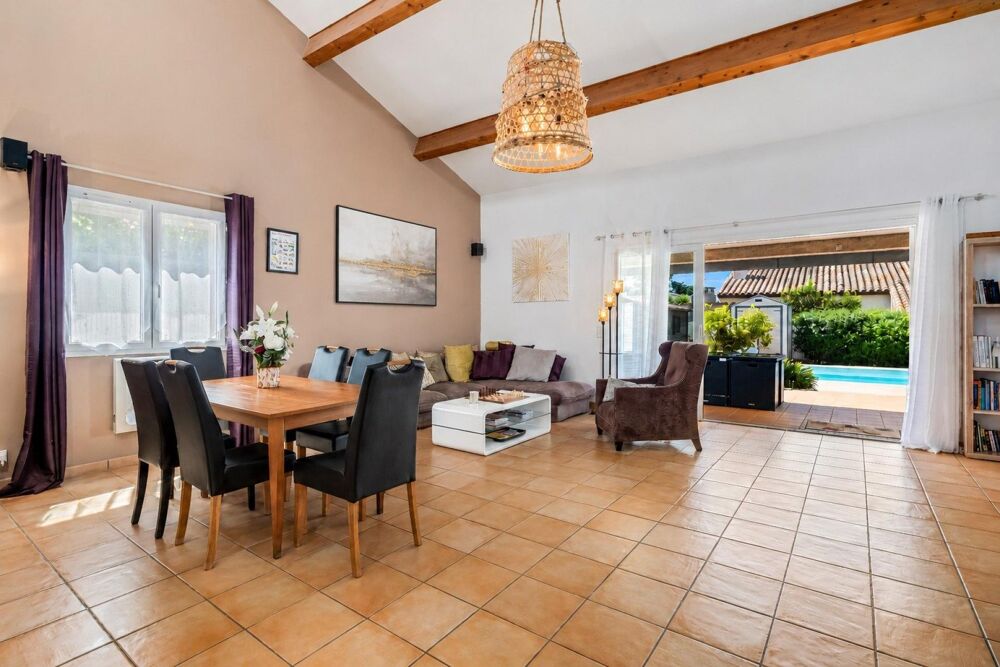 Vente Maison Villa 4 faces avec piscine à 700 m de la plage Sainte marie la mer