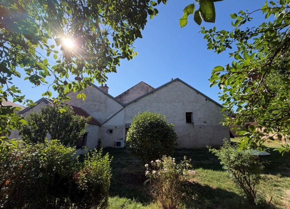 Vente Maison Maison en pierre grandes dépendances et terrain Champlitte-la-ville
