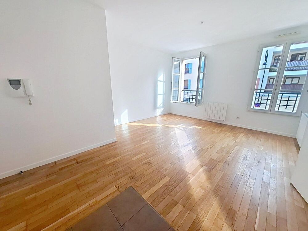 Vente Appartement BUC Bel appartement 2 pièces de 38 m² avec parking Buc
