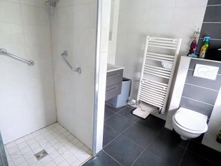  Maison  vendre 8 pices 180 m