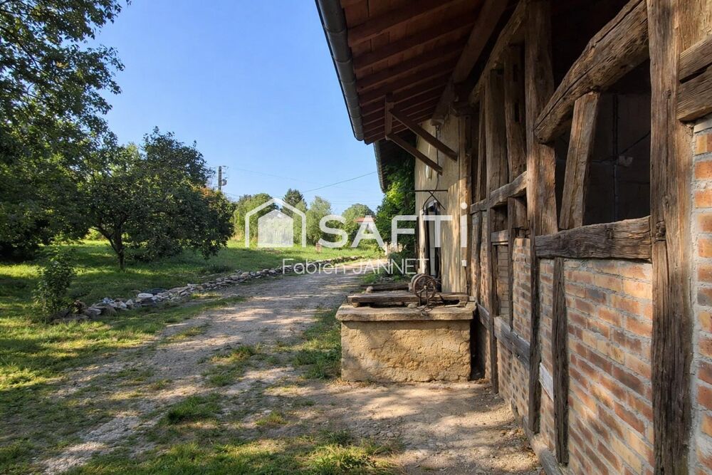 Vente Maison Grande maison familiale avec jardin arboré Servignat