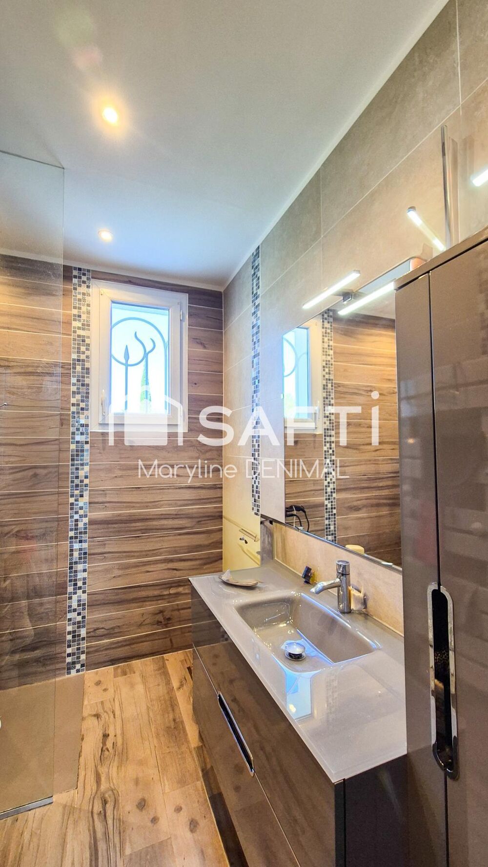 � vendre  Maison Saint-Rapha�l (83700)