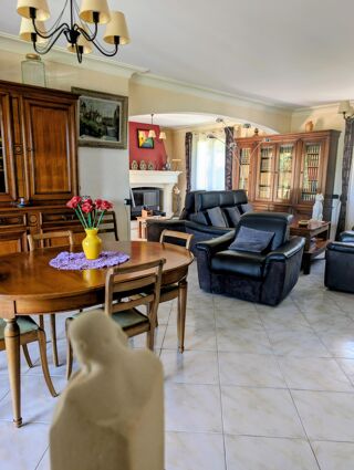  Maison à vendre 6 pièces 174 m²