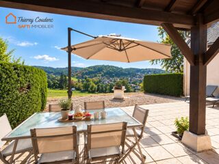 Vente Maison GÎTE DE CHARME AVEC PISCINE ET VUE PANORAMIQUE AU CŒUR DU PÉRIGORD NOIR Carlux