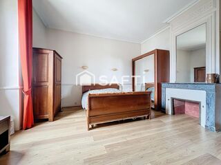  Maison � vendre 8 pi�ces 228 m�