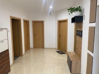  Maison � vendre 8 pi�ces 396 m�