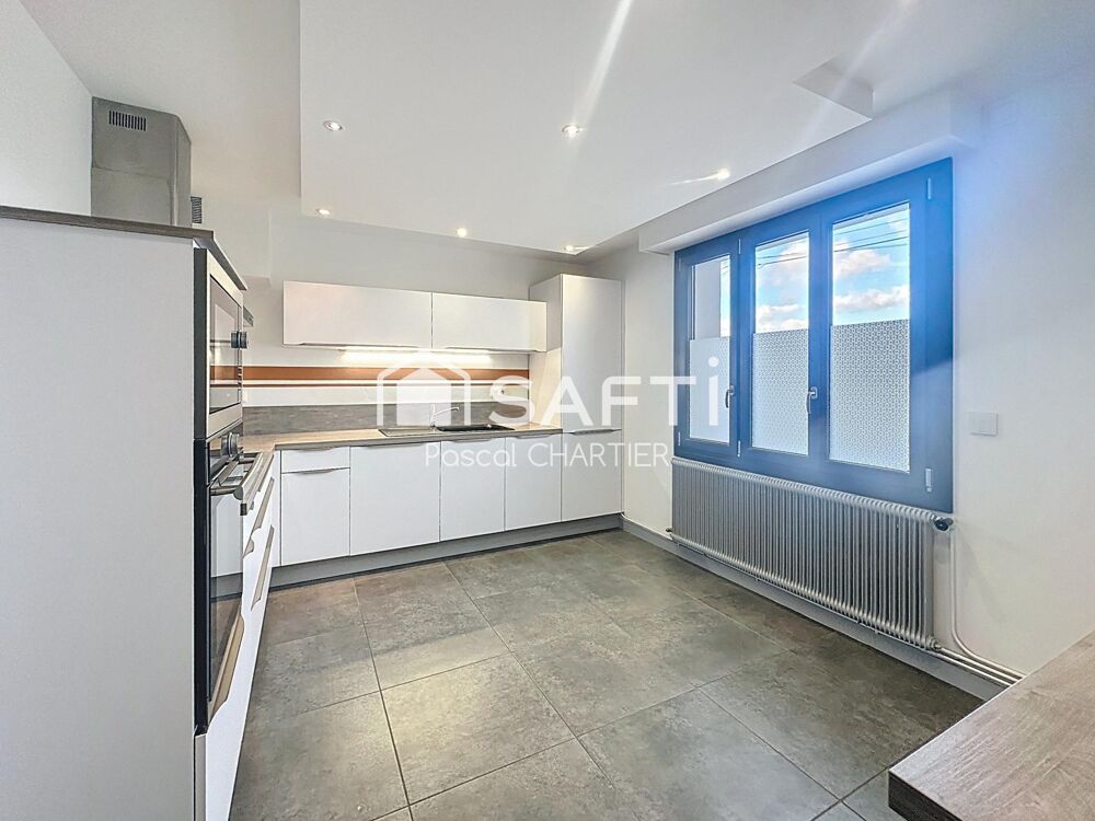 Vente Maison Baisse de prix significative pour cette grande maison familiale à découvrir à 20 minutes d'Angers. La bohalle