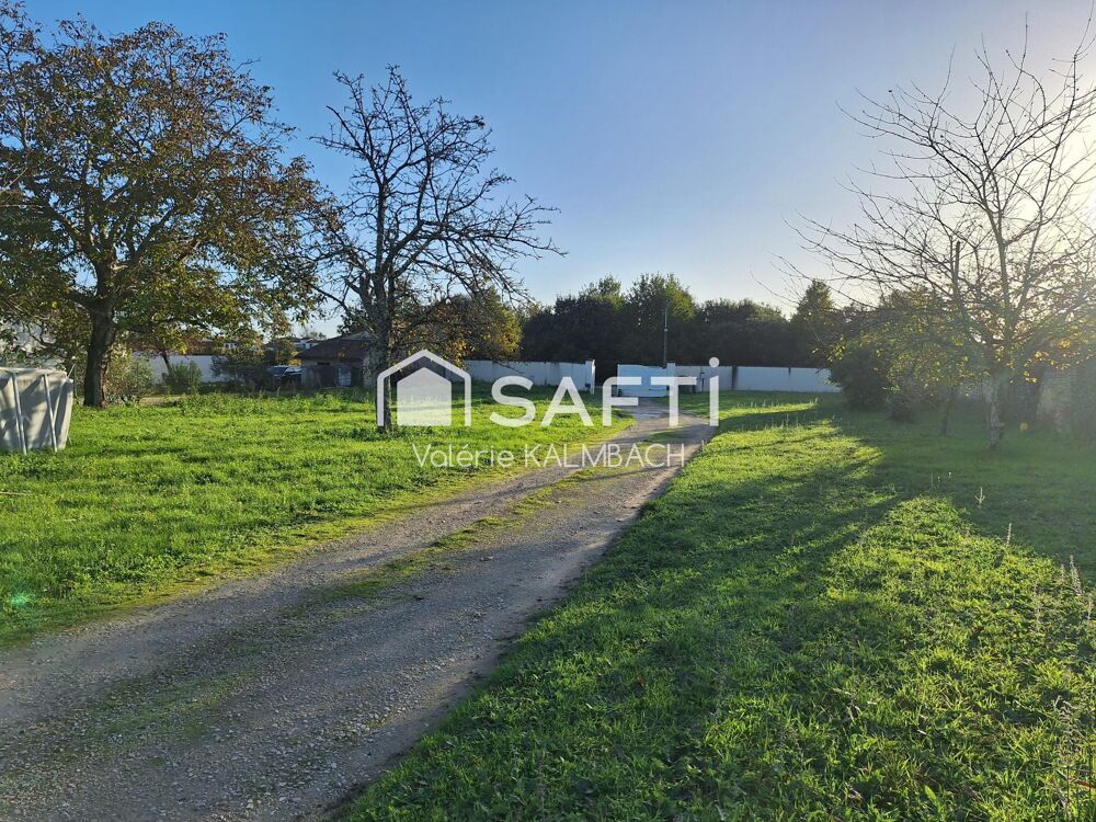 Vente Terrain Terrain plat constructible Boutiers-saint-trojan