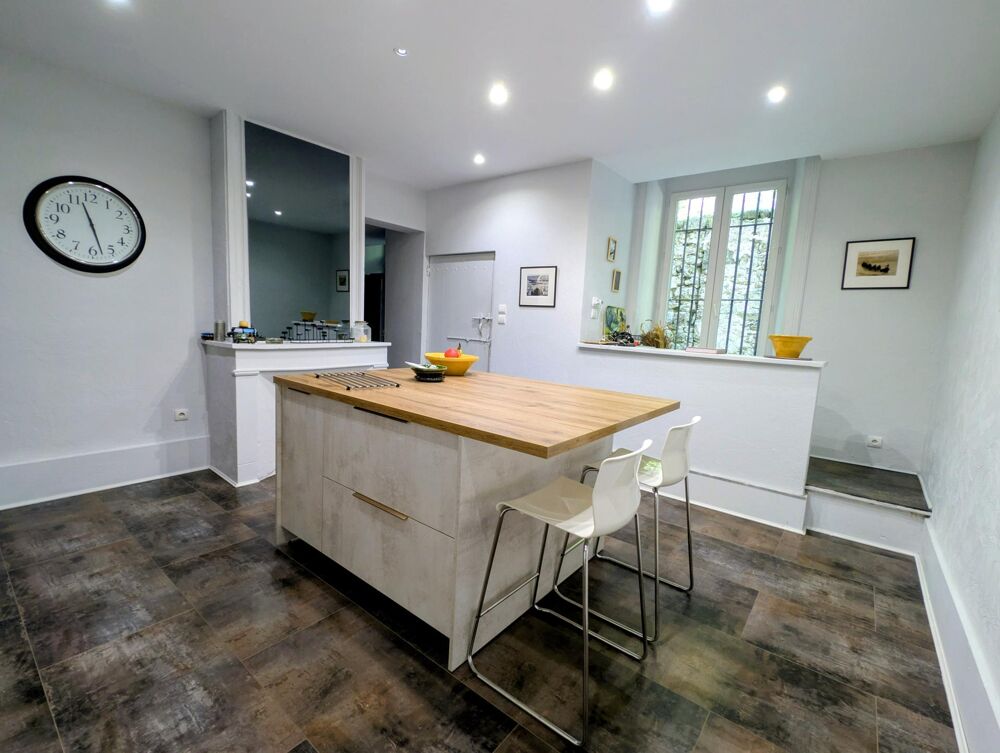 Vente Maison Maison bourgeoise renovée avec de belles prestations sur la commune de Vals les bains Asperjoc