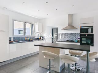  Maison à vendre 8 pièces 200 m²