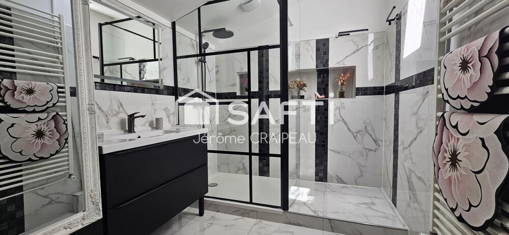 à vendre  Propriété/château Avrillé (85440)