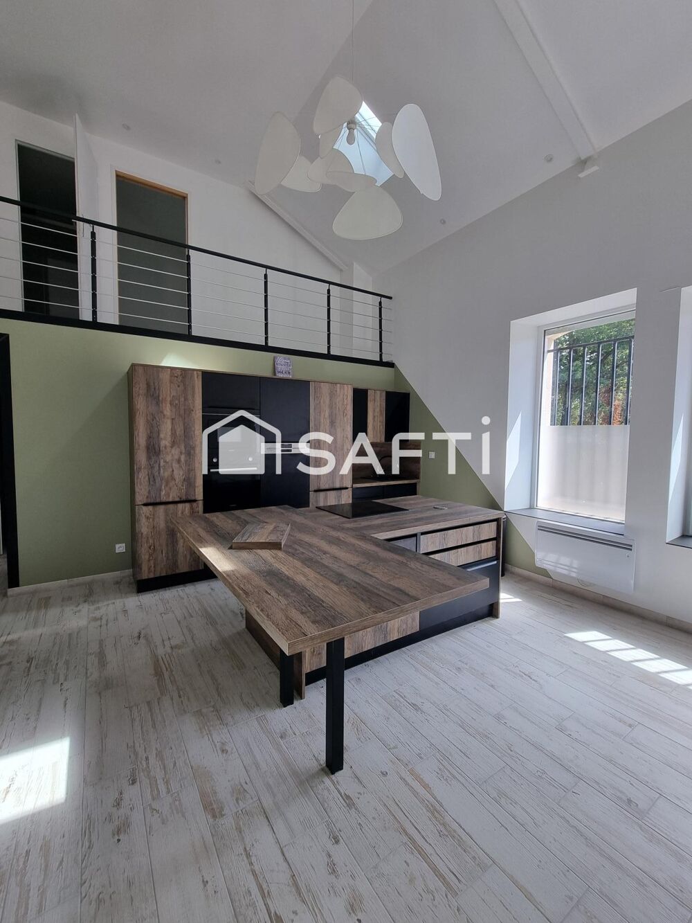 Vente Maison LOFT Rénové – 150 M² – 3 Chambres – Toît terrasse Limoges