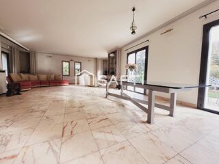  Maison � vendre 7 pi�ces 180 m�