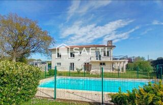  Maison � vendre 10 pi�ces 218 m�
