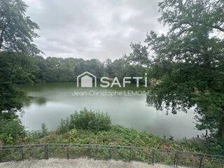  Immeuble à vendre 2200 m²
