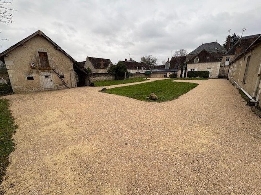 Vente Maison Appartement de 37m² et local commercial de 56m² Clion