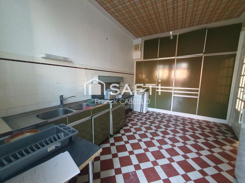 Vente Maison PLEIN CENTRE MOULINS IMMEUBLE DE CARACTERE DE 600M2 Moulins