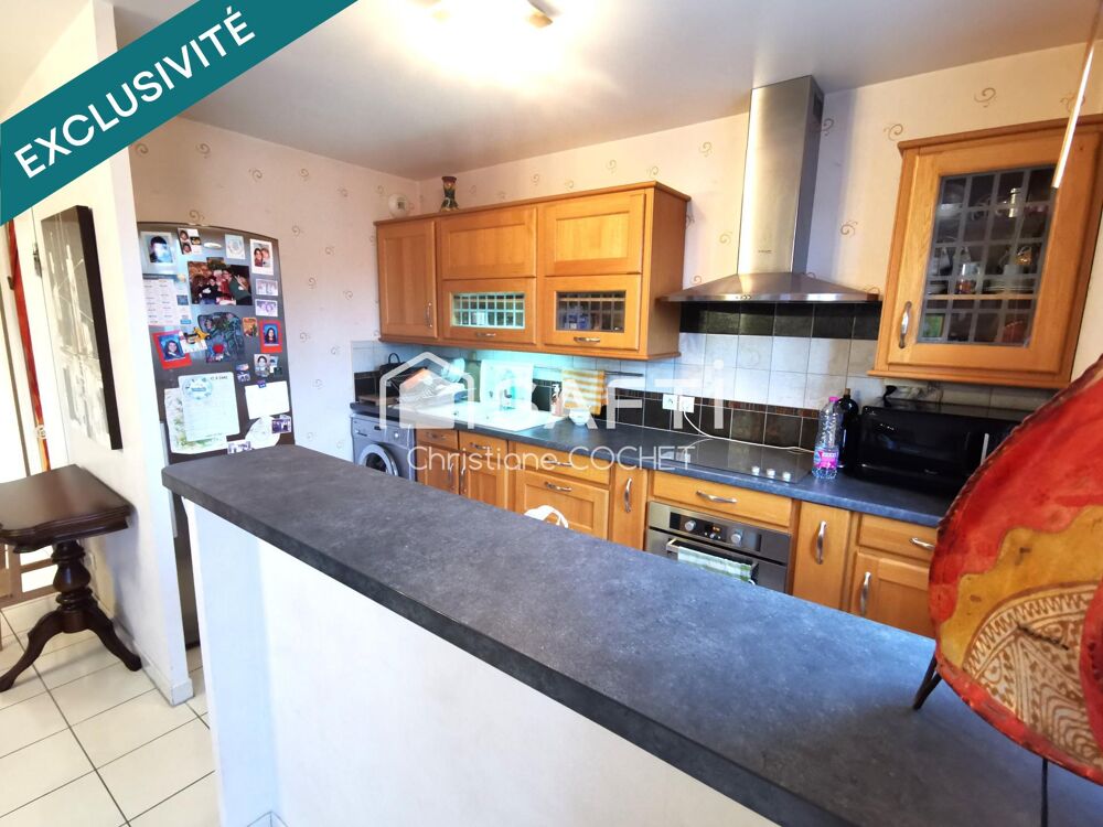 Vente Appartement Secteur tranquille, commerces de proximité, bus en 15 minutes de la gare Melun