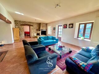  Maison à vendre 8 pièces 244 m²