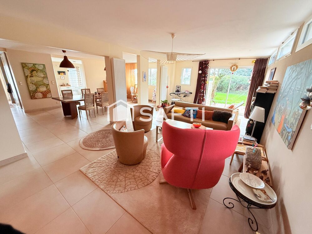 Vente Maison MAISON DE 364 M2 SUR TERRAIN DE 902 M2 A REGUINY Reguiny