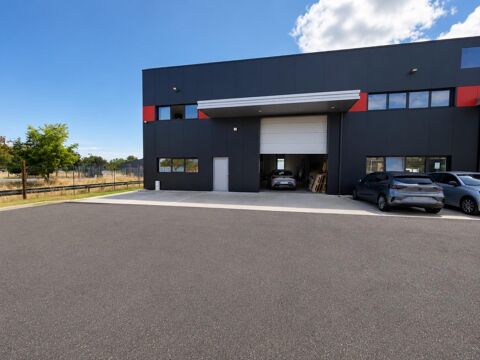 &Agrave; louer – Local d'activit&eacute; neuf de 288 m&sup2; avec mezzanine am&eacute;nag&eacute;e – Blanquefort 2673 33290 Blanquefort