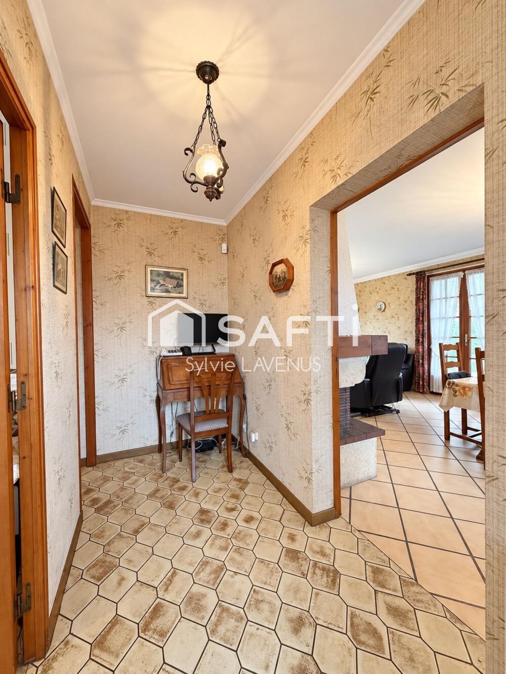 Vente Maison A VAILLY SUR AISNE, MAISON FAMILIALE DE 132 M2 AVEC S/SOL TOTAL ET GRAND TERRAIN ARBORÉ. Vailly-sur-aisne
