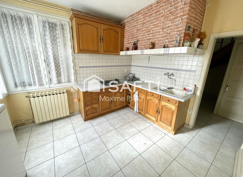 Vente Maison Maison 6 pièces 103 m² avec garage et jardin Saint-pardoux-isaac