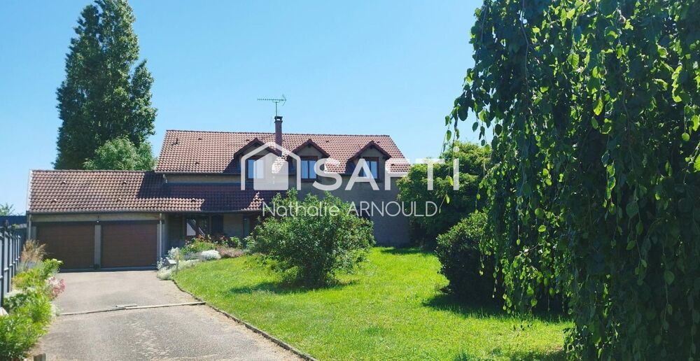 Vente Maison MAISON 8 PIECES DE 207 M2 ENVIRON - MARS-LA-TOUR Mars-la-tour
