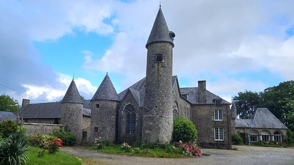 Vente Propriété/Château Château historique sur 15 ha près du Mont-Saint-Michel Le teilleul