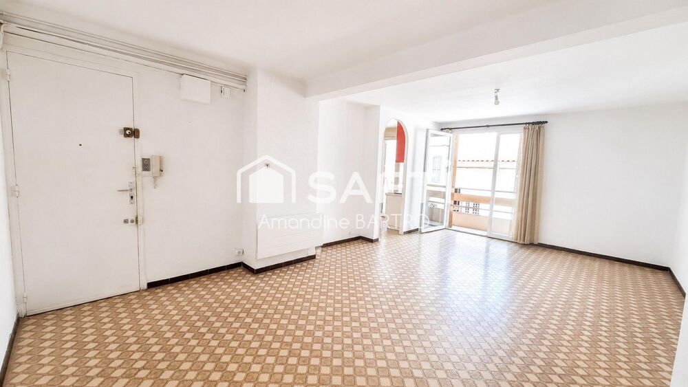 LA CIOTAT Centre-ville  Proximité Vieux-Port  Grand T2 de 55 m² transformable en T3  Balcon, Cave  Fort potentiel