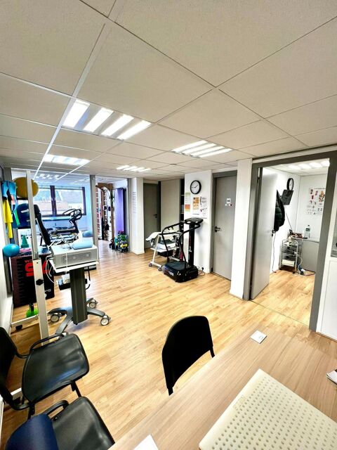 Local lou&eacute; rentable – Annemasse centre 220000 74100 Annemasse