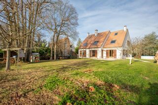  Maison � vendre 9 pi�ces 261 m�