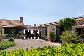  Maison à vendre 10 pièces 222 m²