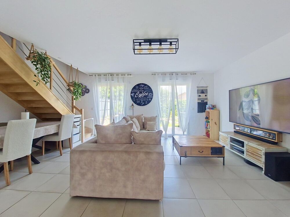 Vente Maison COUDOUX – Maison T4 de 90 m² avec jardin, terrasse et stationnements privatifs Coudoux