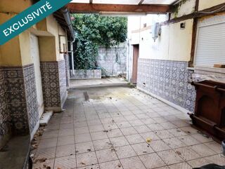  Immeuble à vendre 179 m²