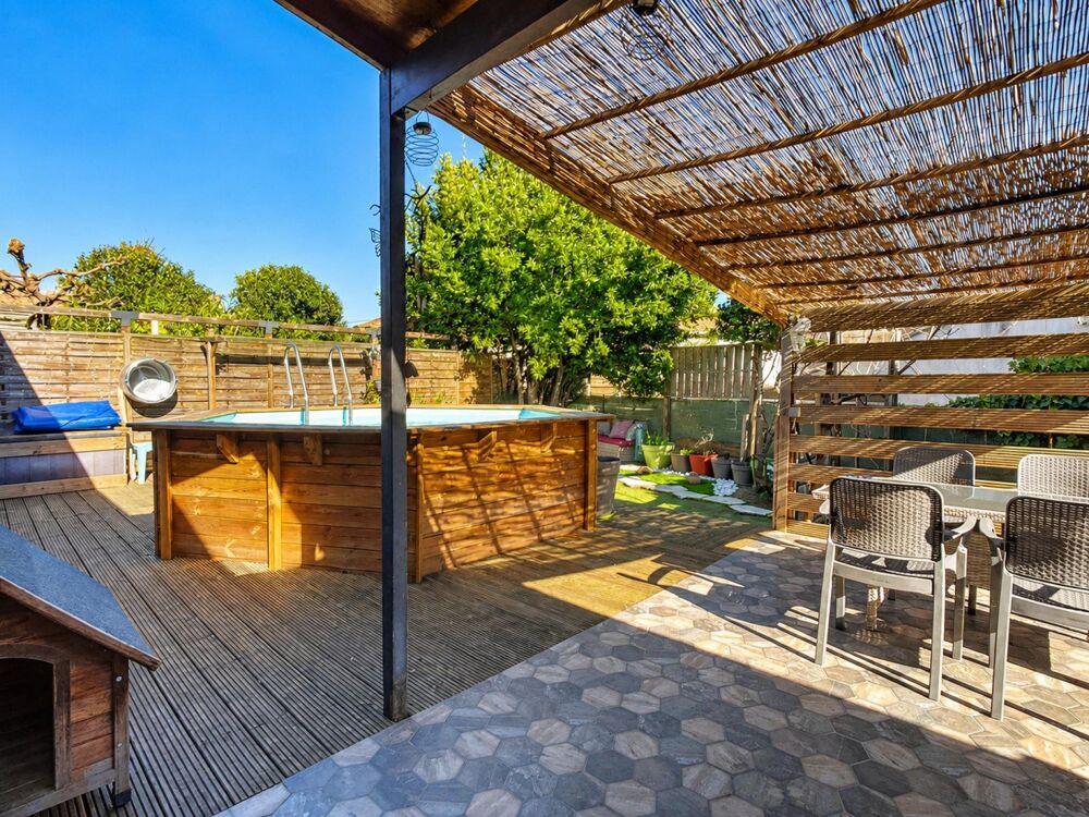À Cazouls-lès-Béziers :4 chambres, jardin sans vis-à-vis