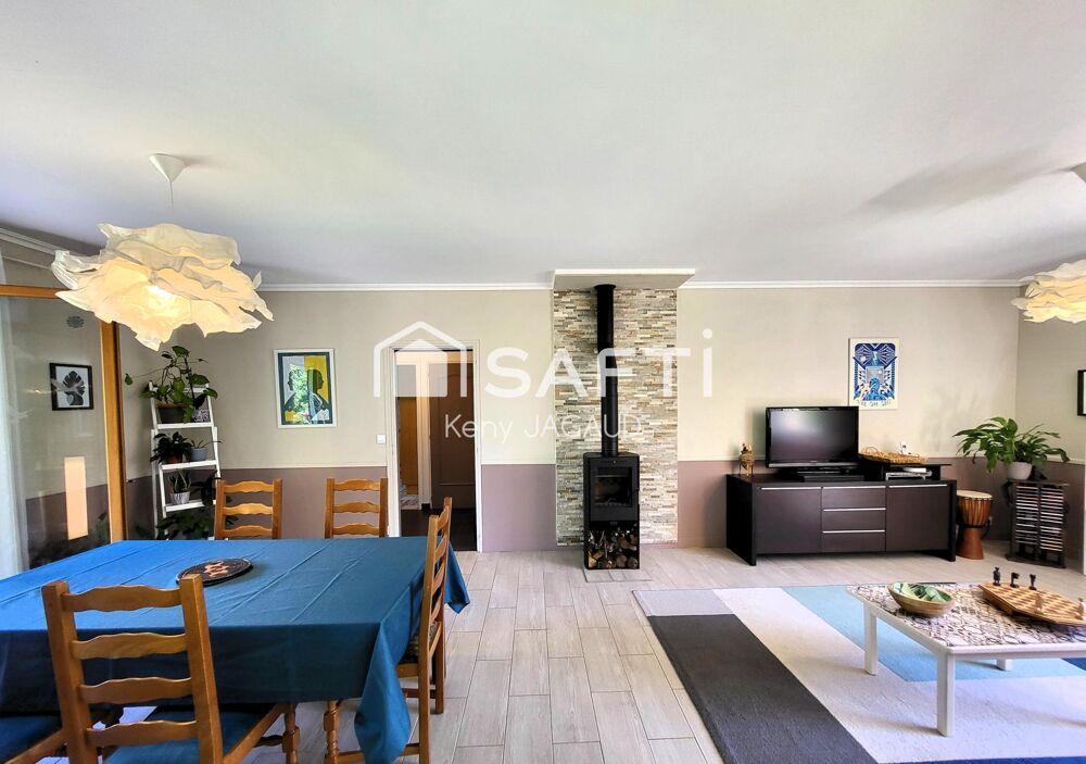 Vente Maison Maison familiale 8 pices 211m Beruges