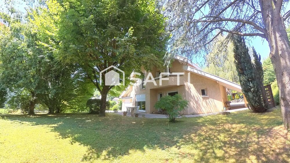 Villa T6 - 4 ch. de 130 m² sur terrain arboré 1300 m²